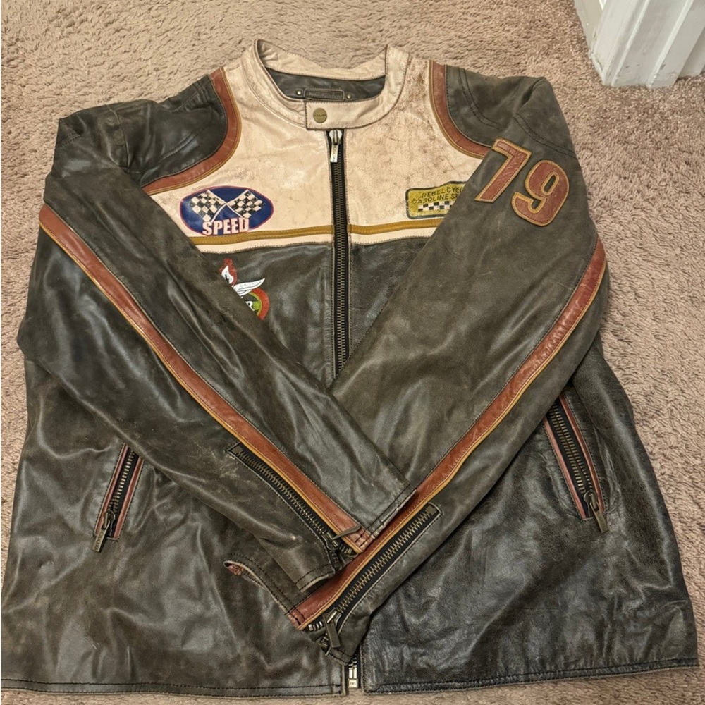 Black and Brown Leather Jacket — Retro Racing Style